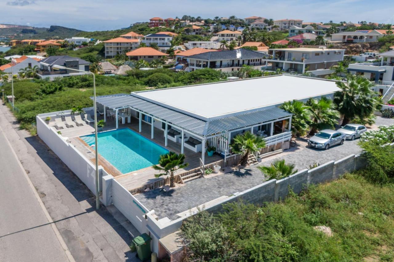 Boutique Hotel & Apartments Jt Curacao Willemstad Bagian luar foto